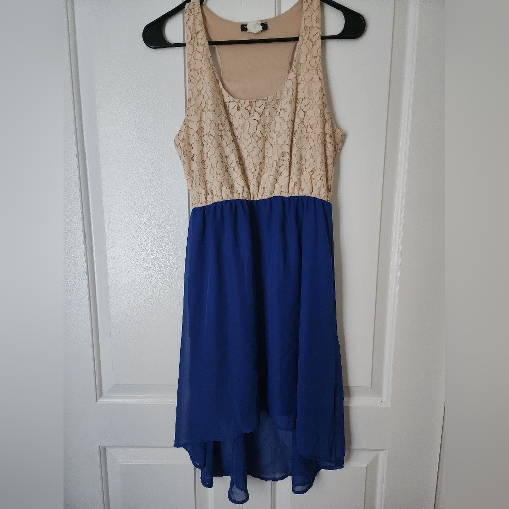 High low dress Tan and blue sleeves dress size L women's